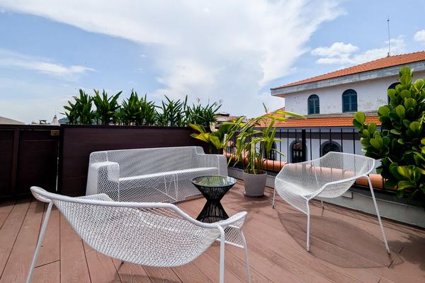 Revered 2BR in Casco Viejo