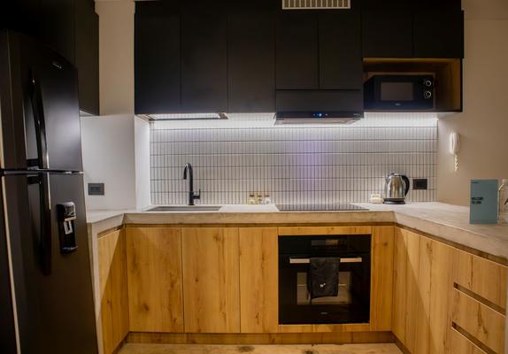 Phenomenal 1BR w/ balcony in Barranco
