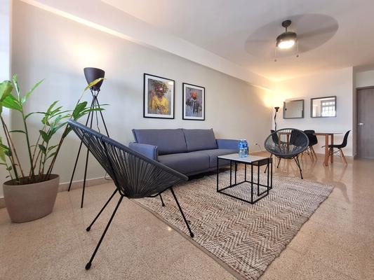 Amazing 2BR La Cresta