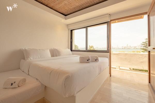 Amazing 4BR w/ AC n Ocean View in Castillogrande