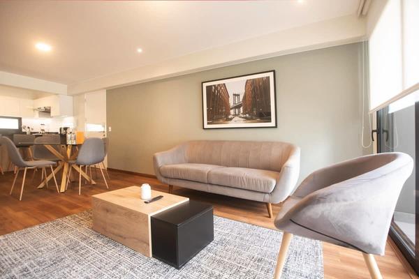 Perfect 2BR with Balcony in Miraflores