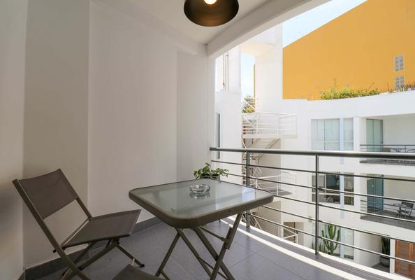 Relaxing 3BR Stay in Barranco w/ Balcony