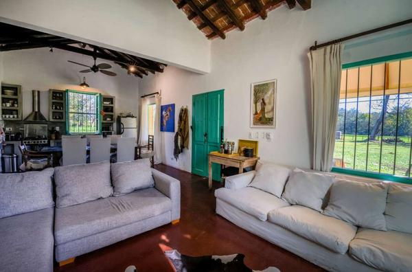 Warm 4BR House w/ Pool & Nature Views