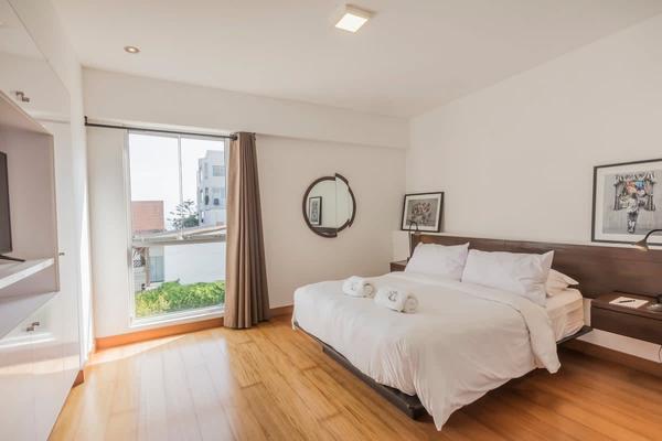 Stylish 2BR at Malecon in Barranco