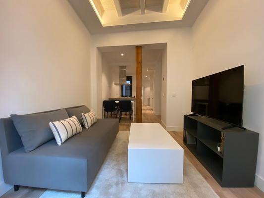 Elegant 2BR at Palacio Real