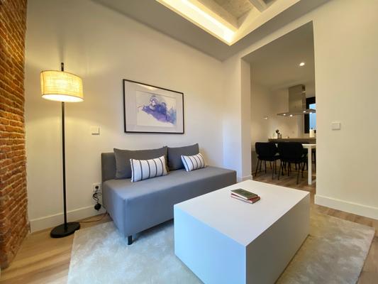 Majestic 2BR at Palacio Real