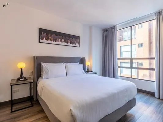 Luxury 1BR w/ Great Terrace in Chico
