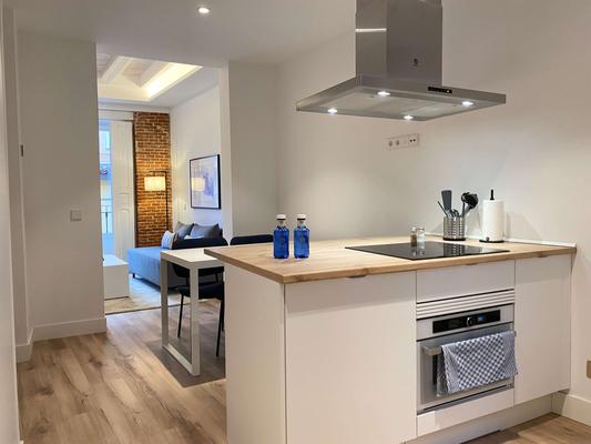 Majestic 2BR at Palacio Real