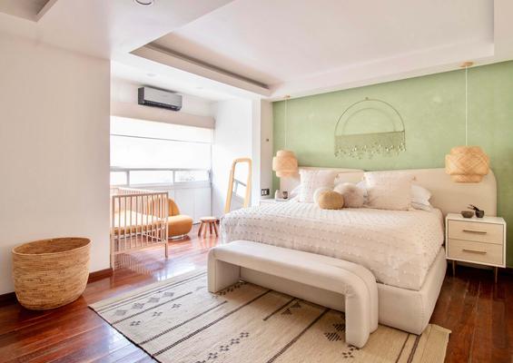 Sunny 7BR House with Amazing Terrace