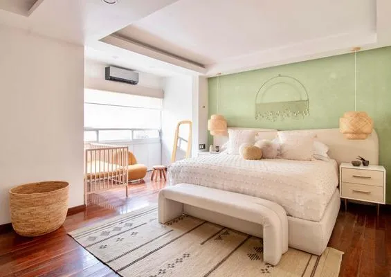 Sunny 7BR House with Amazing Terrace