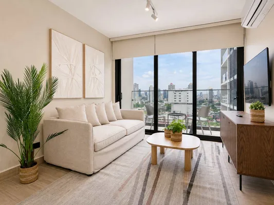 Cozy 1BR w/ Balcony & View in San Francisco