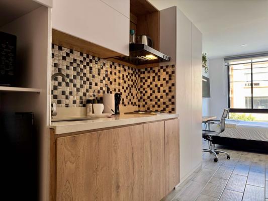 Eye-catching 1BR in Santa Barbara
