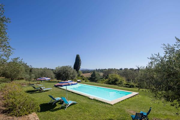 Charming Tuscan Tower with Private Pool