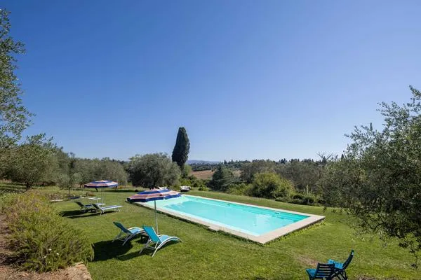 Charming Tuscan Tower with Private Pool