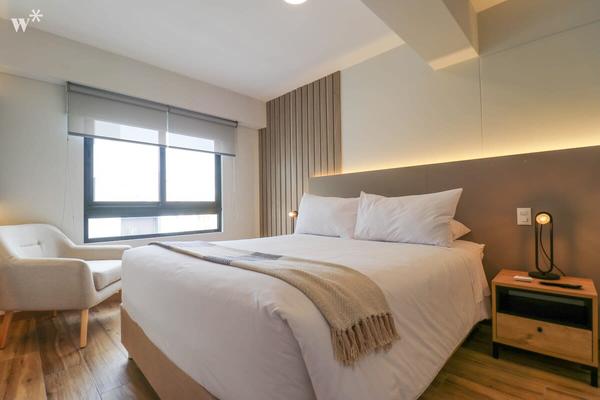 Incredible 2BR in Miraflores