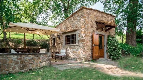 Charming Tuscan Tower with Private Pool