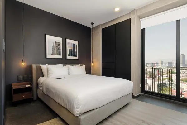 Urban Vibes 1BR w/ Balcony in Tabacalera