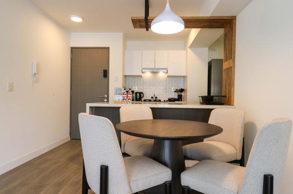 Stunning 3BR w/ Balcony in Upscale Miraflores