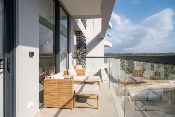 Enchanting 2BR w/ Balcony in Morros