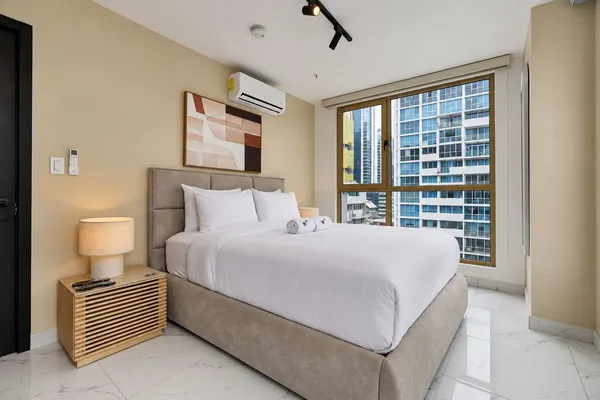 Tasteful 1BR in Obarrio w/ AC
