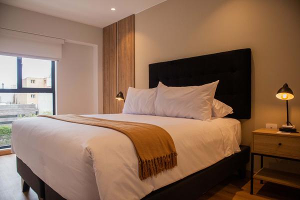 Stylish & Cozy 3BR w/ Balcony in Miraflores