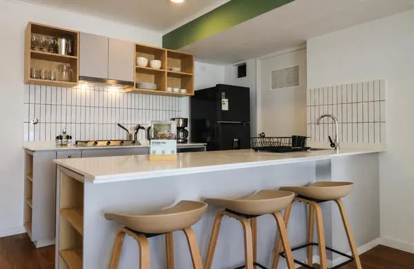 Curated Urban 2BR w/ Balcony in Miraflores