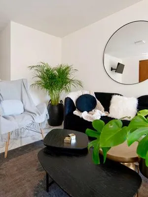 Cozy & Contemporary 3BR in Vibrant Tabasco