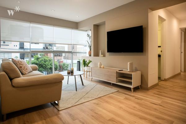 Designer 2BR in Miraflores