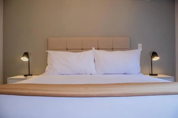 Flawless 1BR w/Balcony in Miraflores