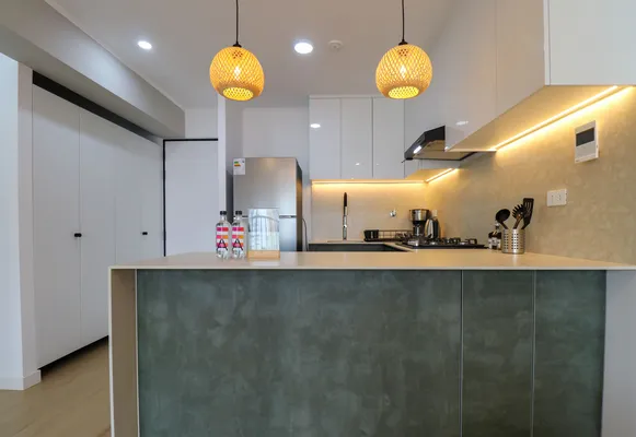Upscale 2BR w/ Balcony & View in Miraflores