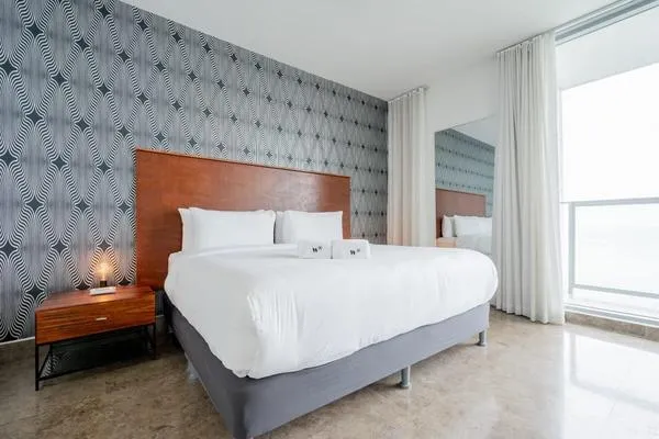 Bright 2BR w/ Terrace in YOO