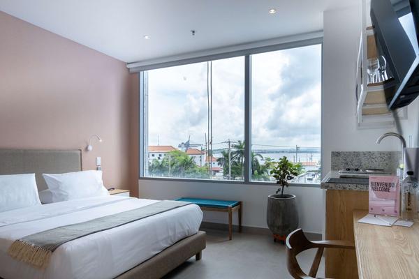 Cool 3BR w/ Magical Terrace in Bocagrande