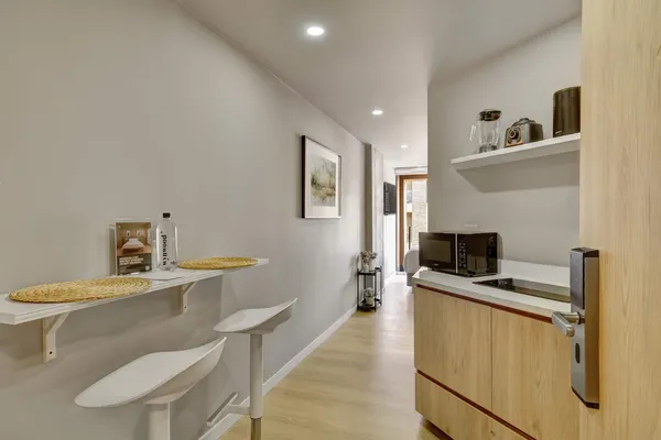Refined Loft w/ Balcony in Usaquen
