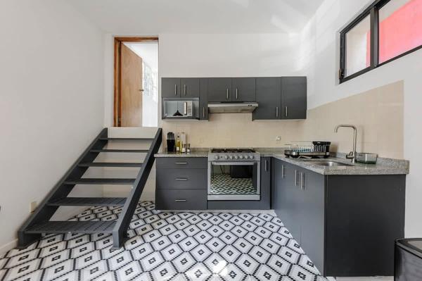 Elegant 3BR Two Story House in Roma Norte