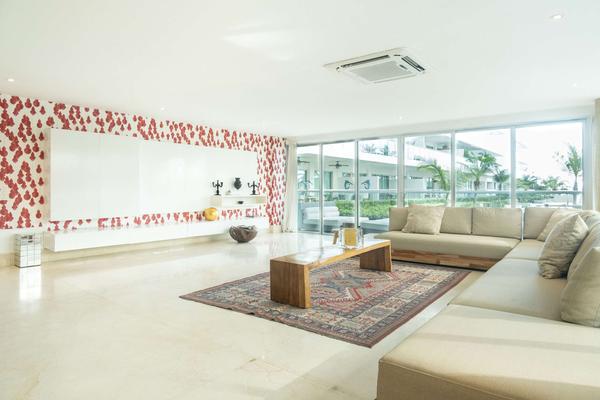 Luxury 4BR w/ Private Pool in Morros Epic