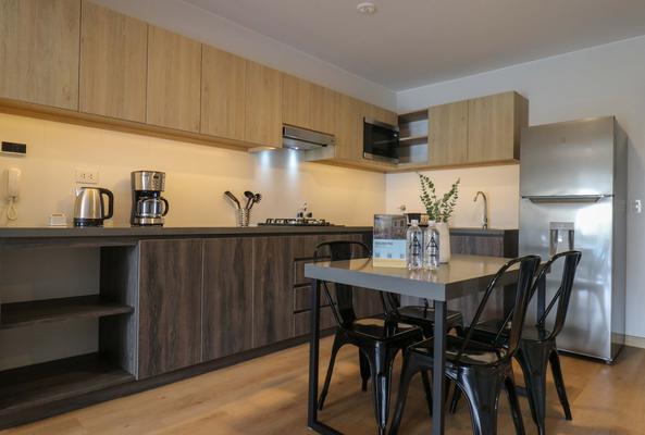 Shining 1BR w/ Perfect Balcony in Miraflores