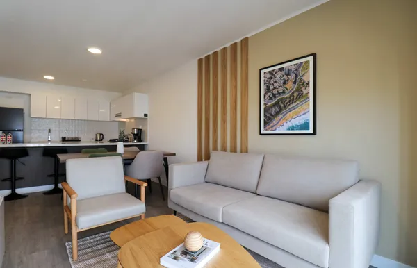 Upscale 3BR w/ Balcony in Upscale Miraflores