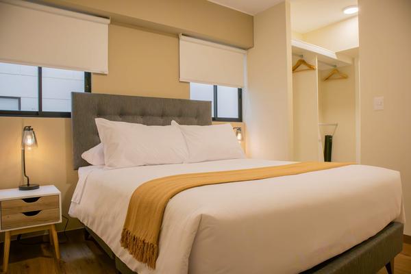 Striking 1BR w/ Perfect Balcony Near Kennedy Park