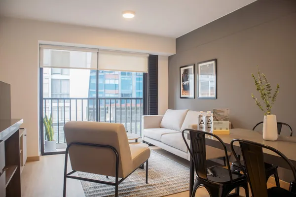 Charming 1BR Duplex w/ Balcony in Miraflores