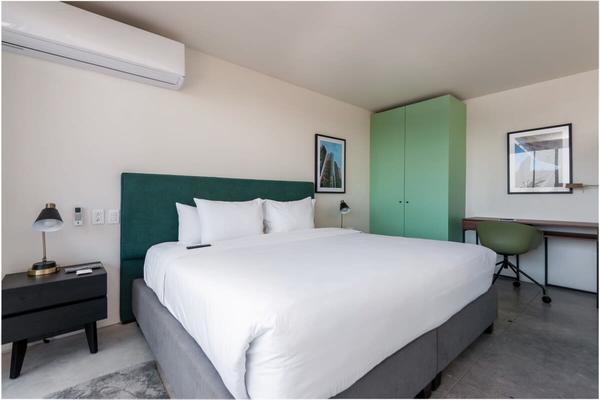 Glowing Duplex w/Modern Terrace in Roma Norte