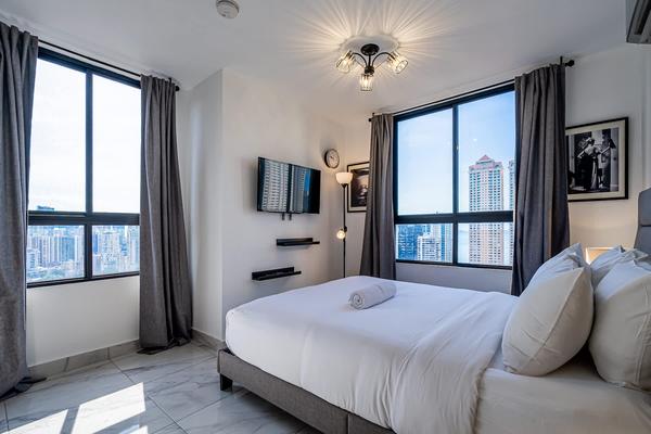 Gorgeous 1BR w/ Beautiful View in Calle 50